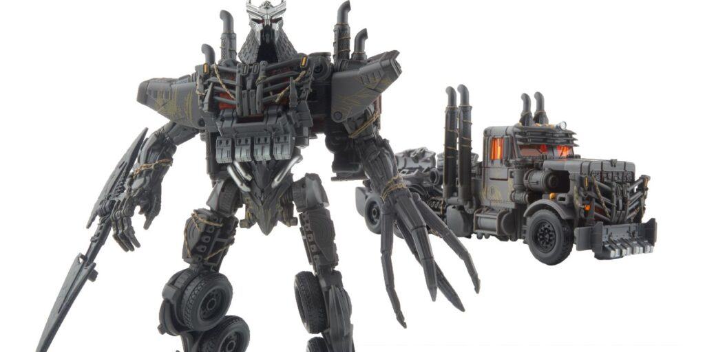 Transformers: Rise of The Beasts Scourge Villain Toy Revealed ...