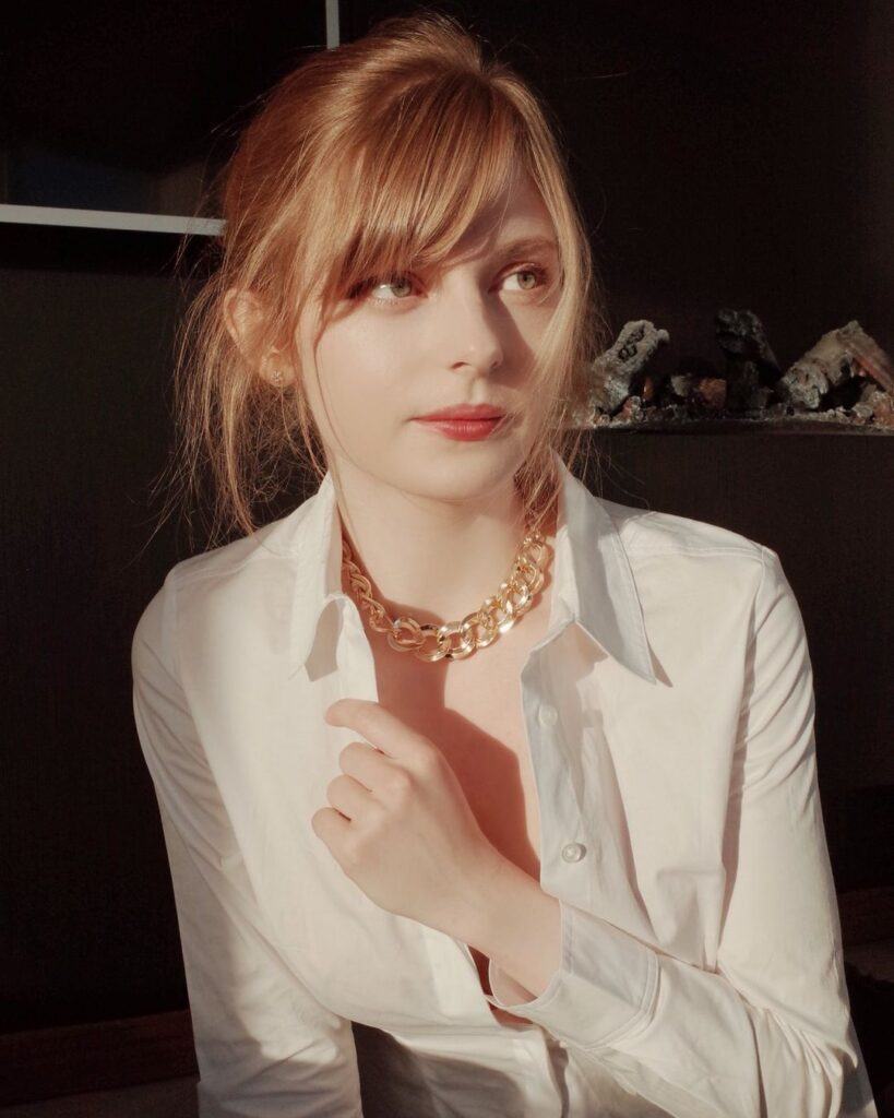 Ella Freya Biography, Age, Boyfriend, Height & Net Worth - HIS Education