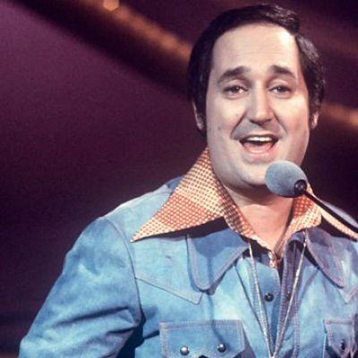 Despite Being Married, Neil Sedaka Was Rumored To Be Gay - HIS Education