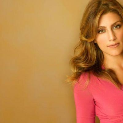 Who Is Jennifer Esposito? Wiki, Age, Net Worth, Husband, Height ...