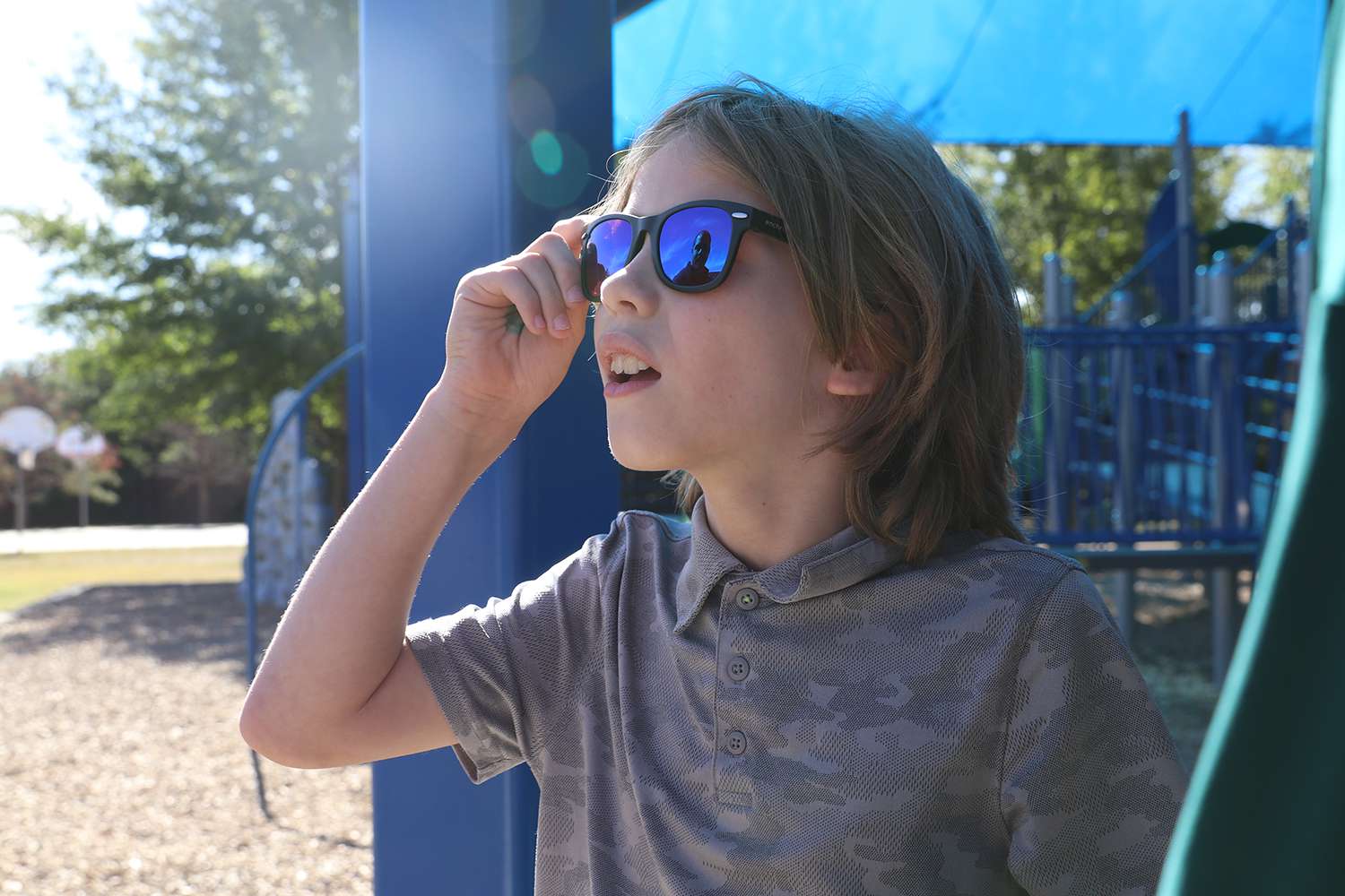 Texas Fifth Graders Save Their Allowance Money to Buy Special Glasses for Color Blind Classmate